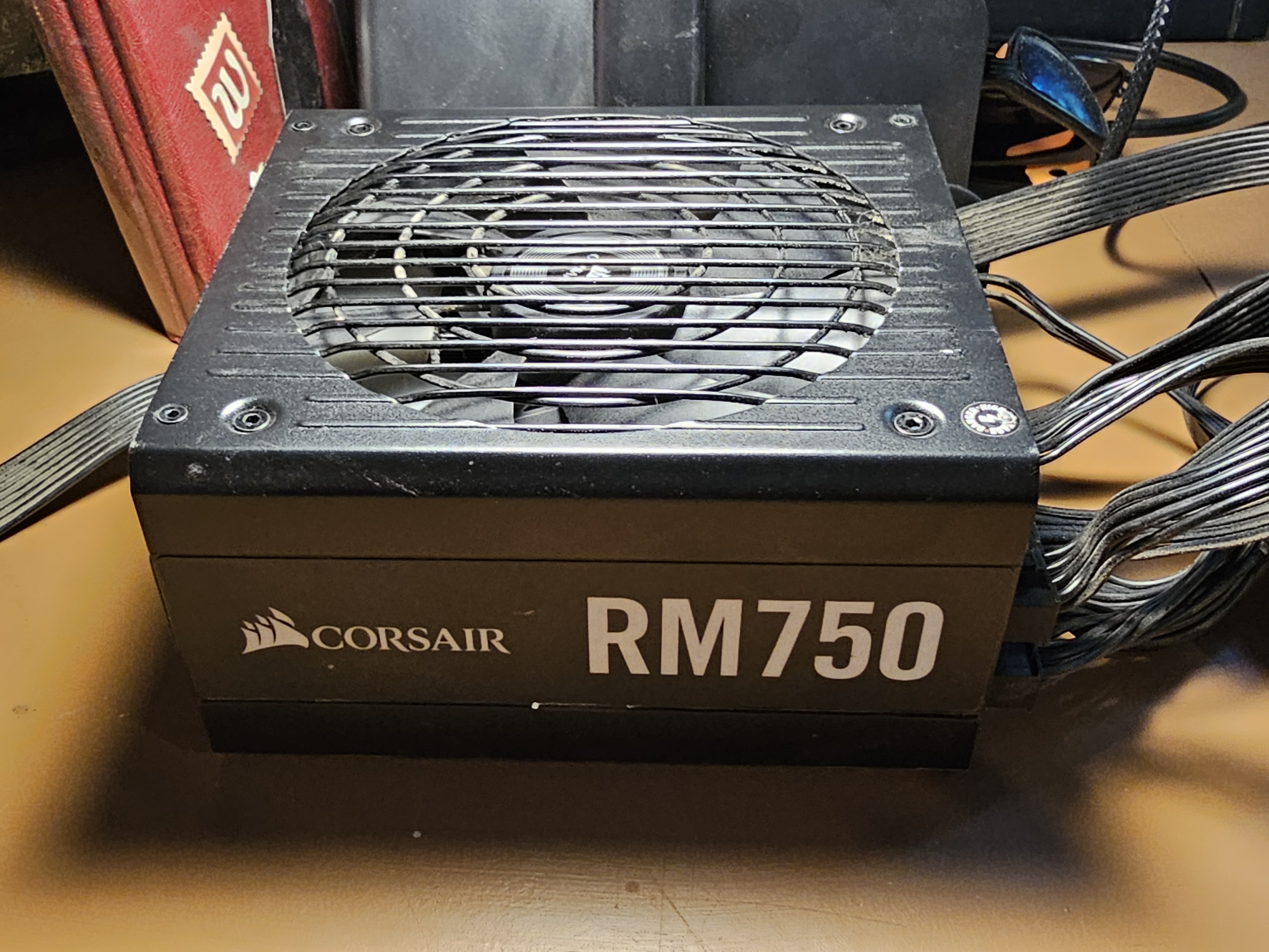 750 W modal PSU